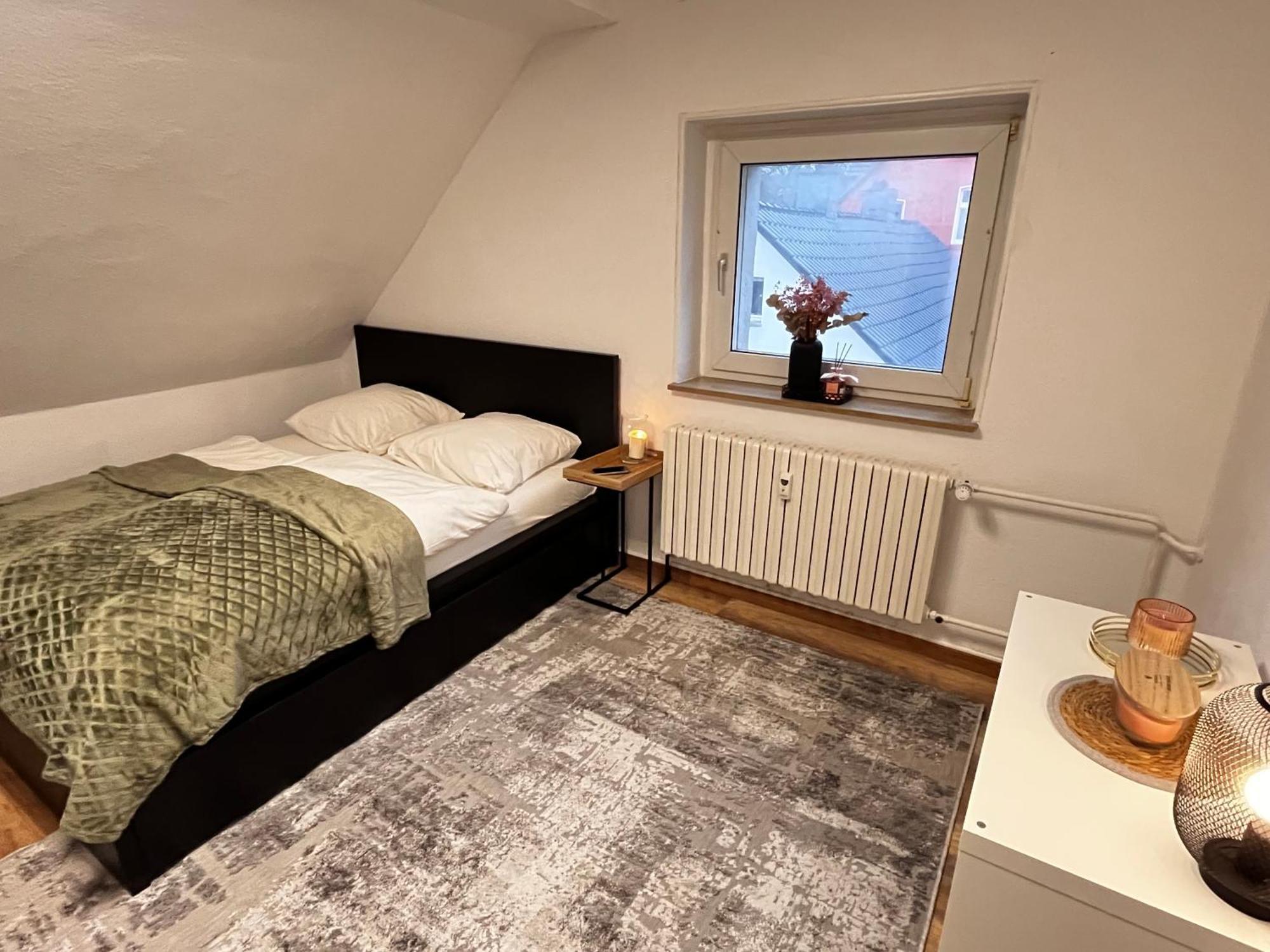 Flattyone Ruhrgebiet - Schlafkomfort Und Anbindung - Neu Renoviert Bochum Exterior photo